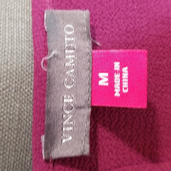 Vince Camuto mulberry blouse with fantastic sleeves in size medium - Picture 8 of 10